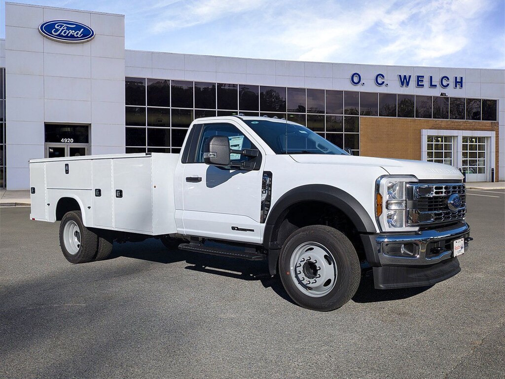 New 2025 Ford F-450 Chassis XL Chassis