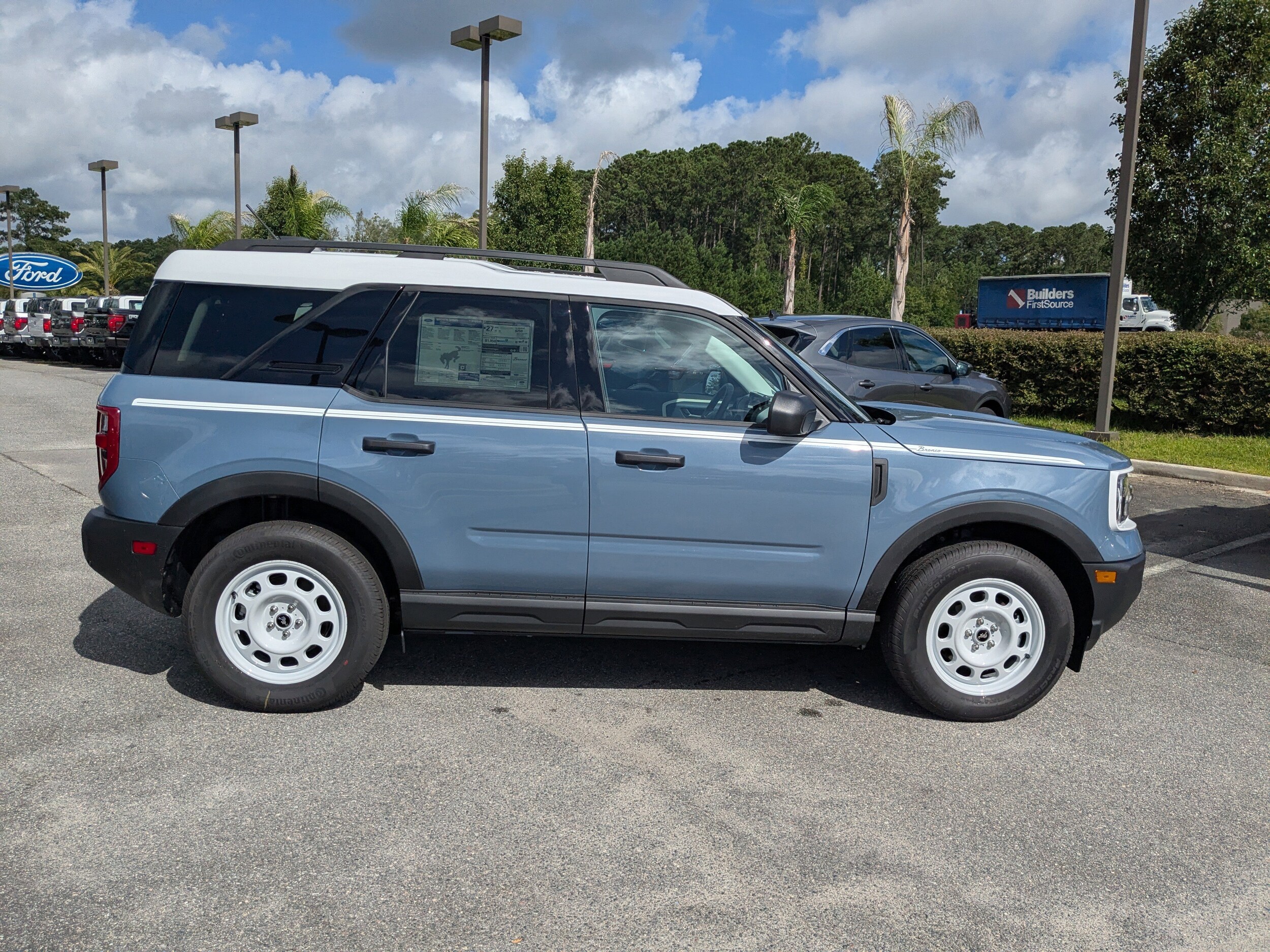 2025 Ford Bronco Sport Heritage photo 3