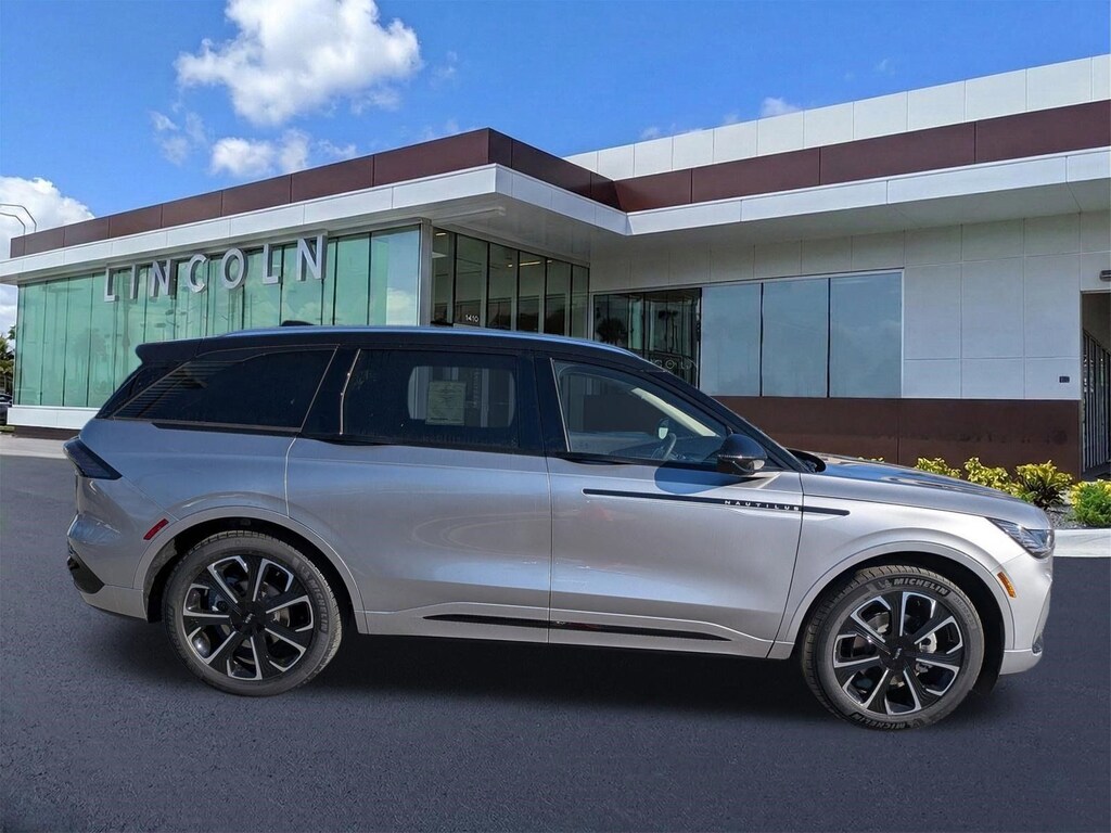 New 2026 Lincoln Nautilus Reserve SUV