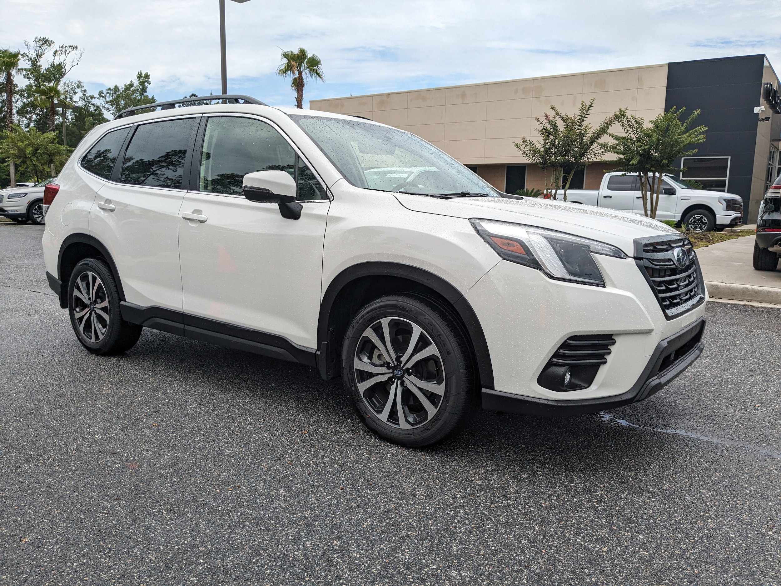 Used 2024 Subaru Forester Limited with VIN JF2SKALC6RH426337 for sale in Hardeeville, SC