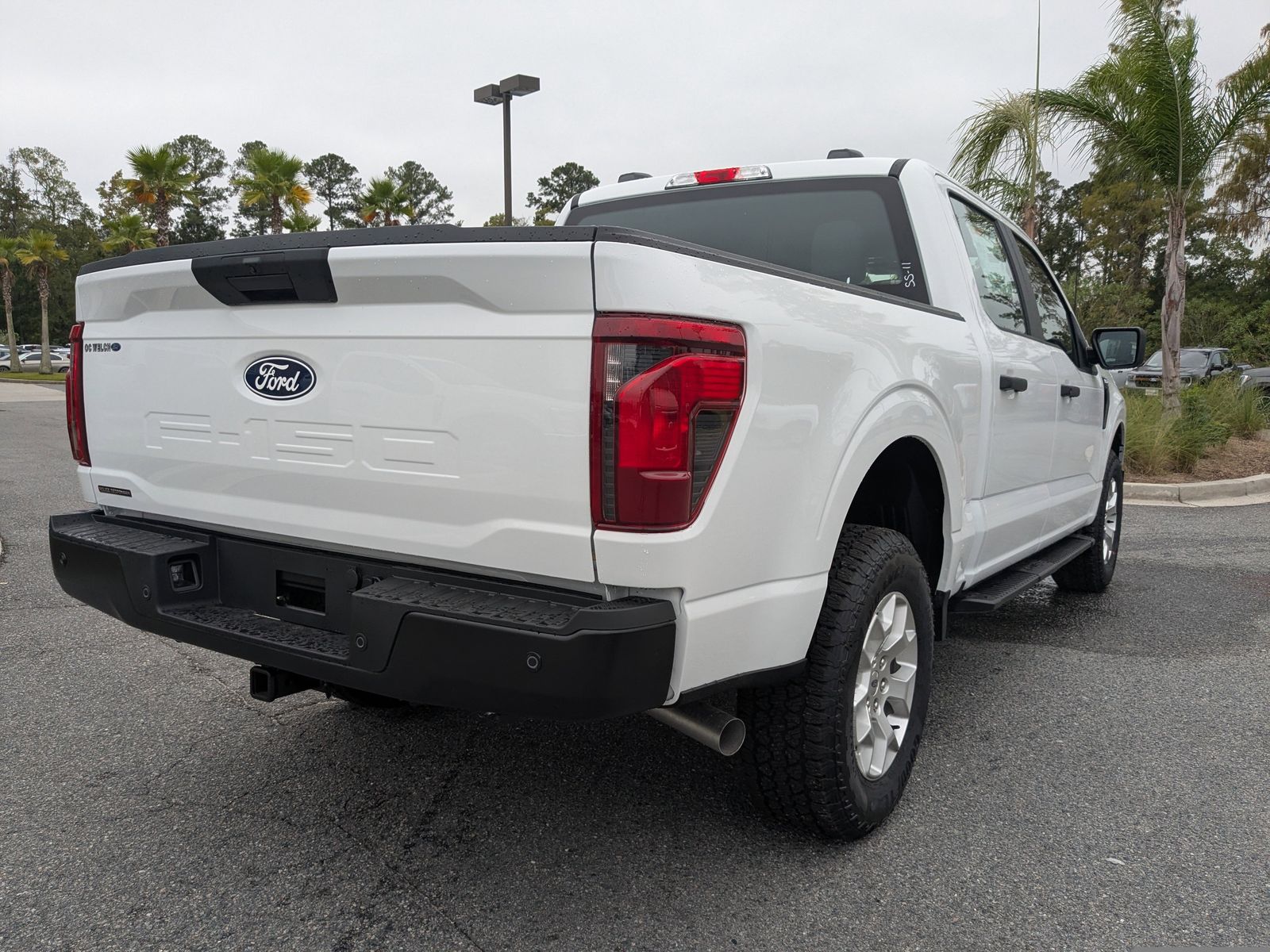 2025 Ford F-150 XL photo 3