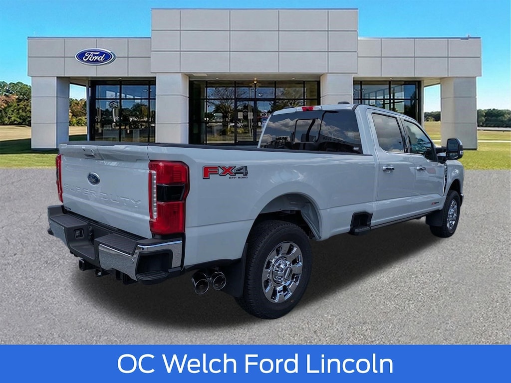 New 2026 Ford F-250 Lariat Truck