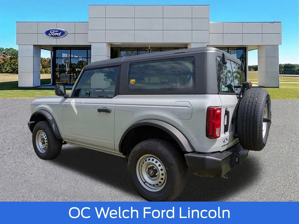New 2026 Ford Bronco Base SUV