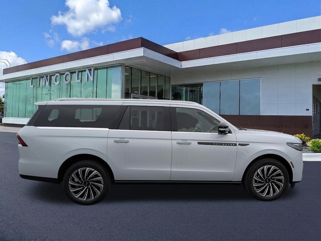 Certified 2025 Lincoln Navigator L Black Label SUV