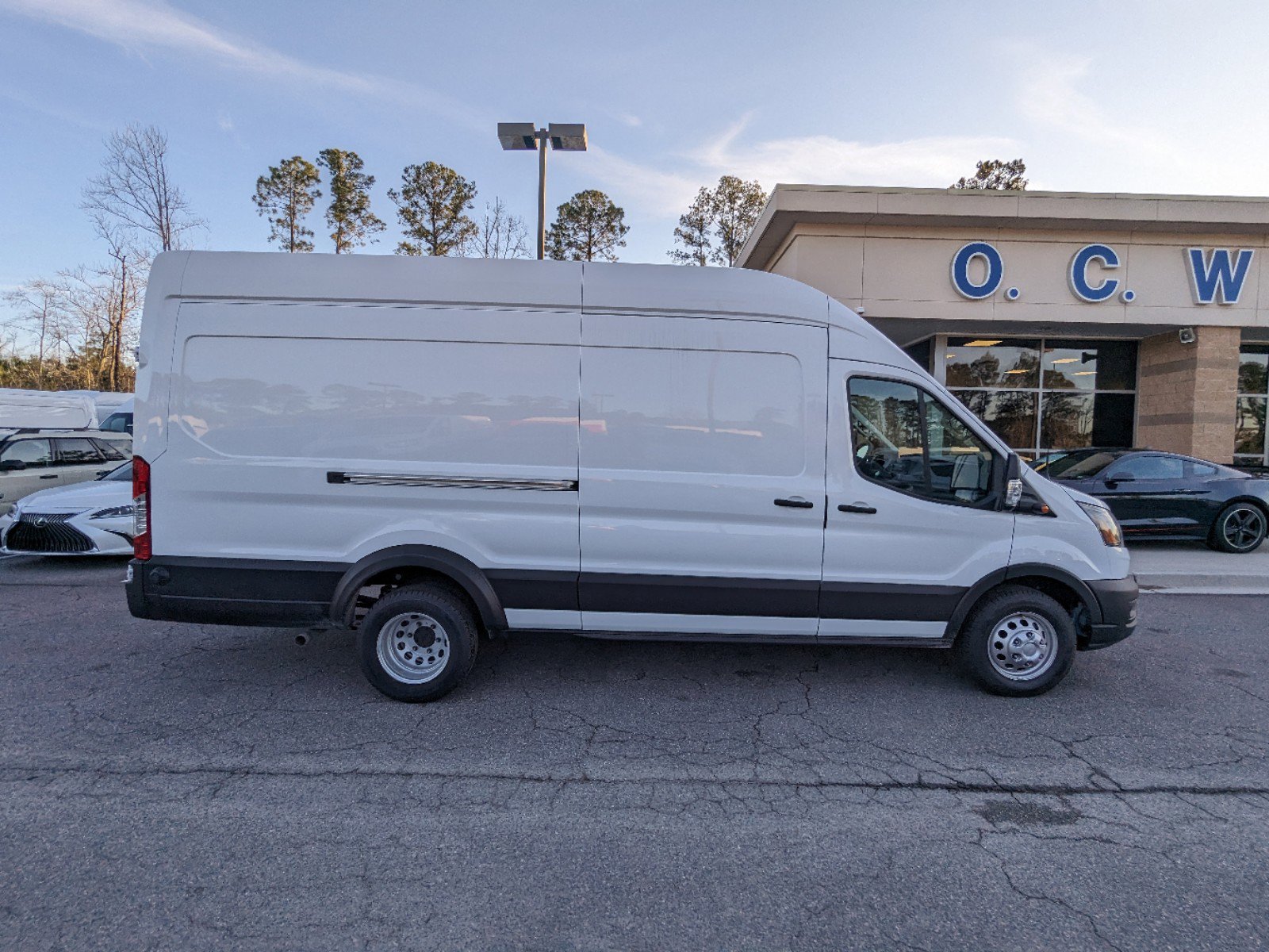 2024 Ford Transit photo 2