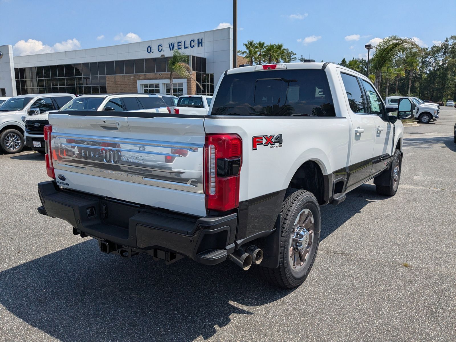 2025 Ford F-250 King Ranch photo 4