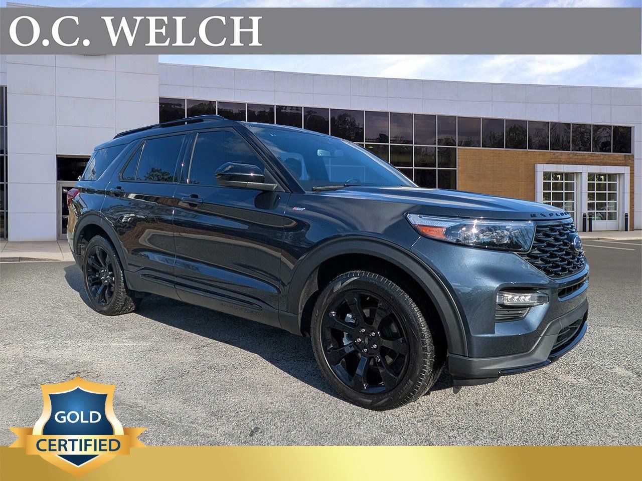 2023 Ford Explorer ST-LINE