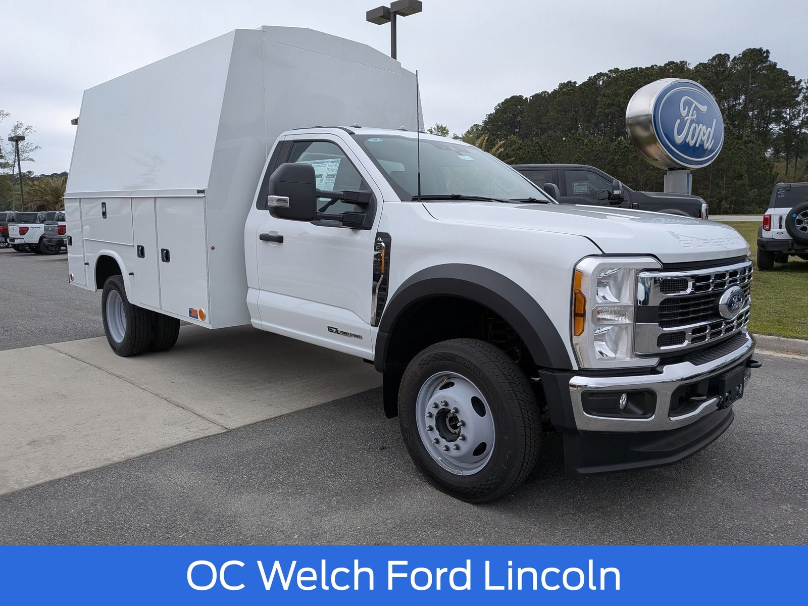  Ford F-450 Chassis