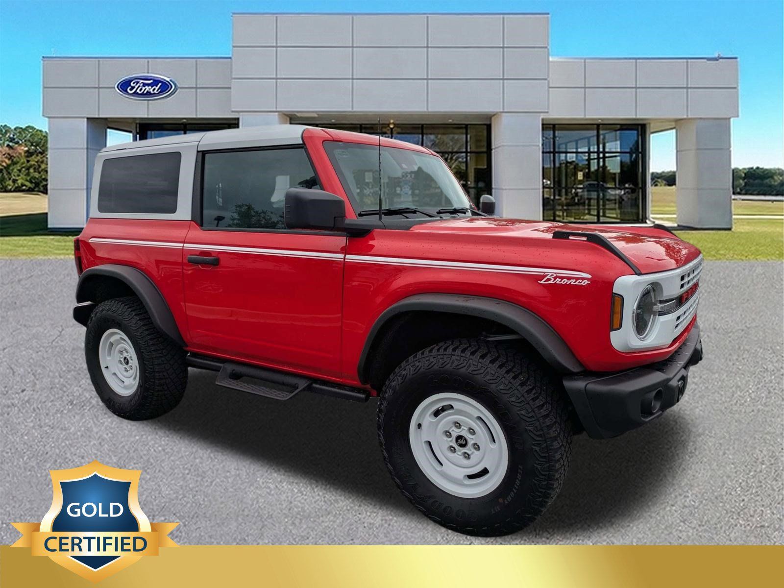 2024 Ford Bronco Heritage Edition's photo