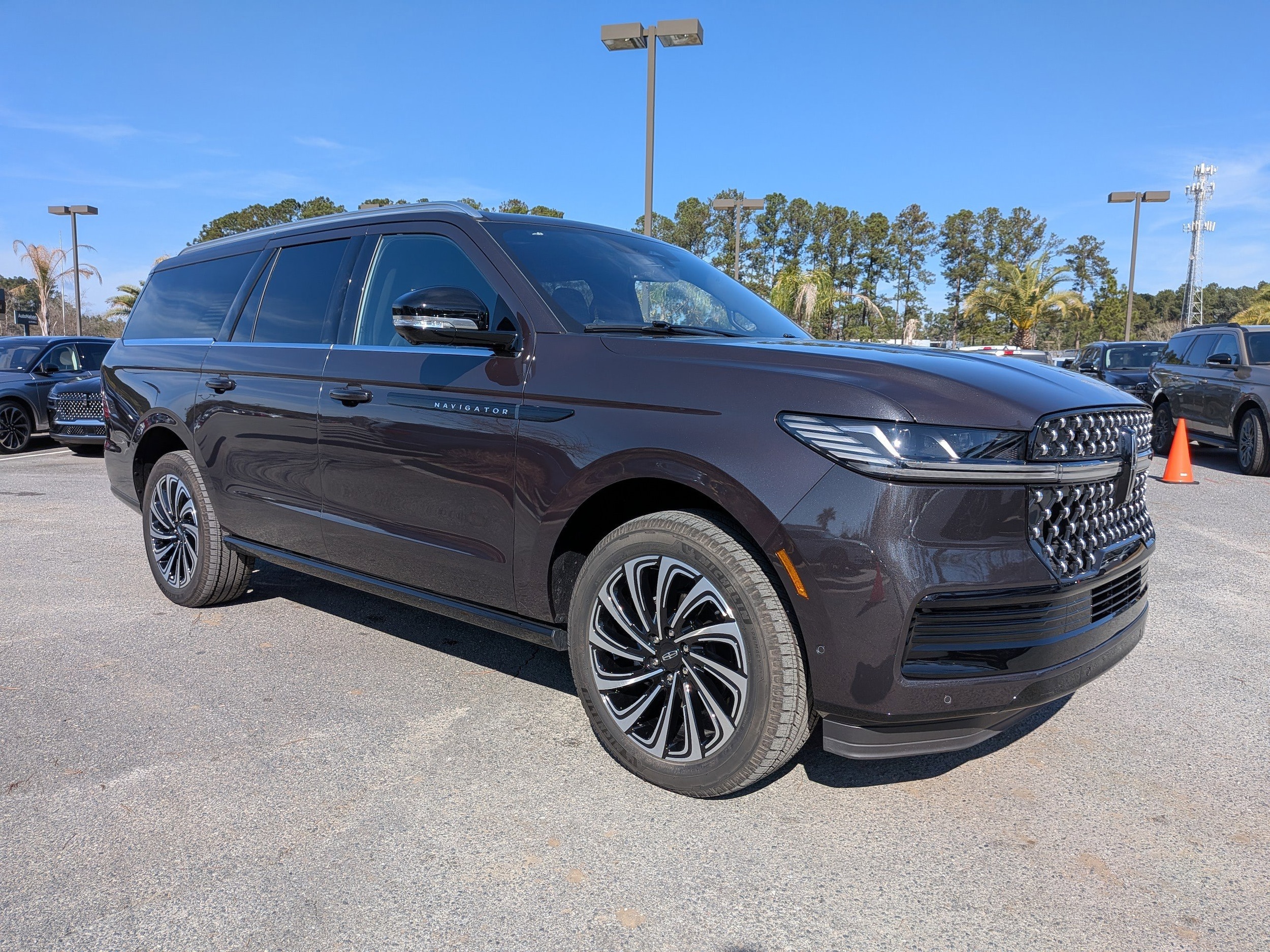 2025 Lincoln Navigator Black Label L's photo