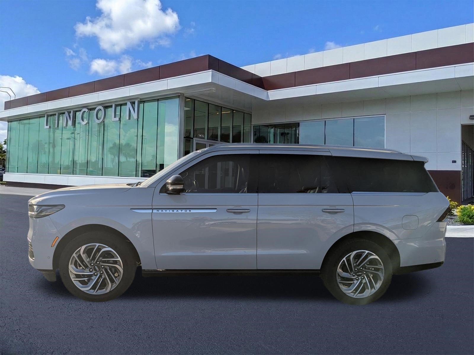 2025 Lincoln Navigator Reserve - Photo 7