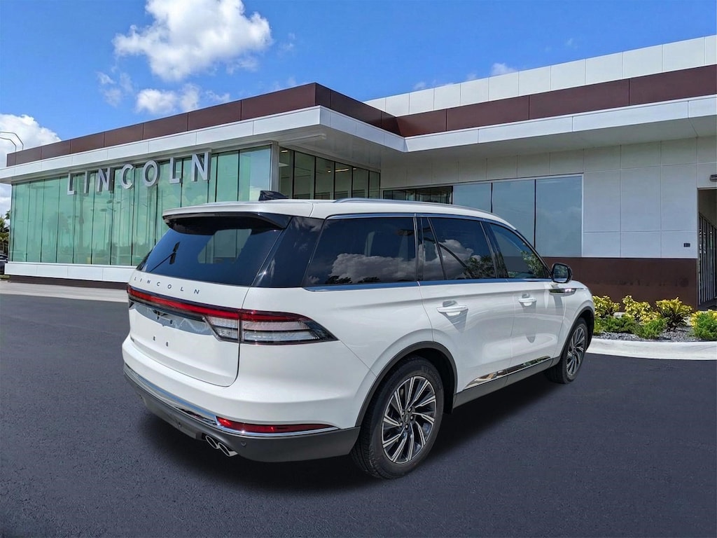 New 2026 Lincoln Aviator