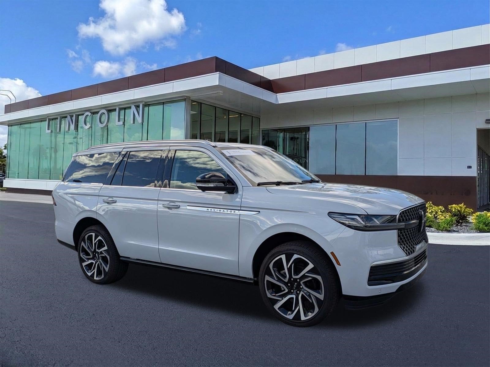 2026 Lincoln Navigator
