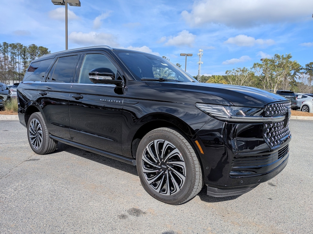 Certified 2025 Lincoln Navigator Black Label SUV
