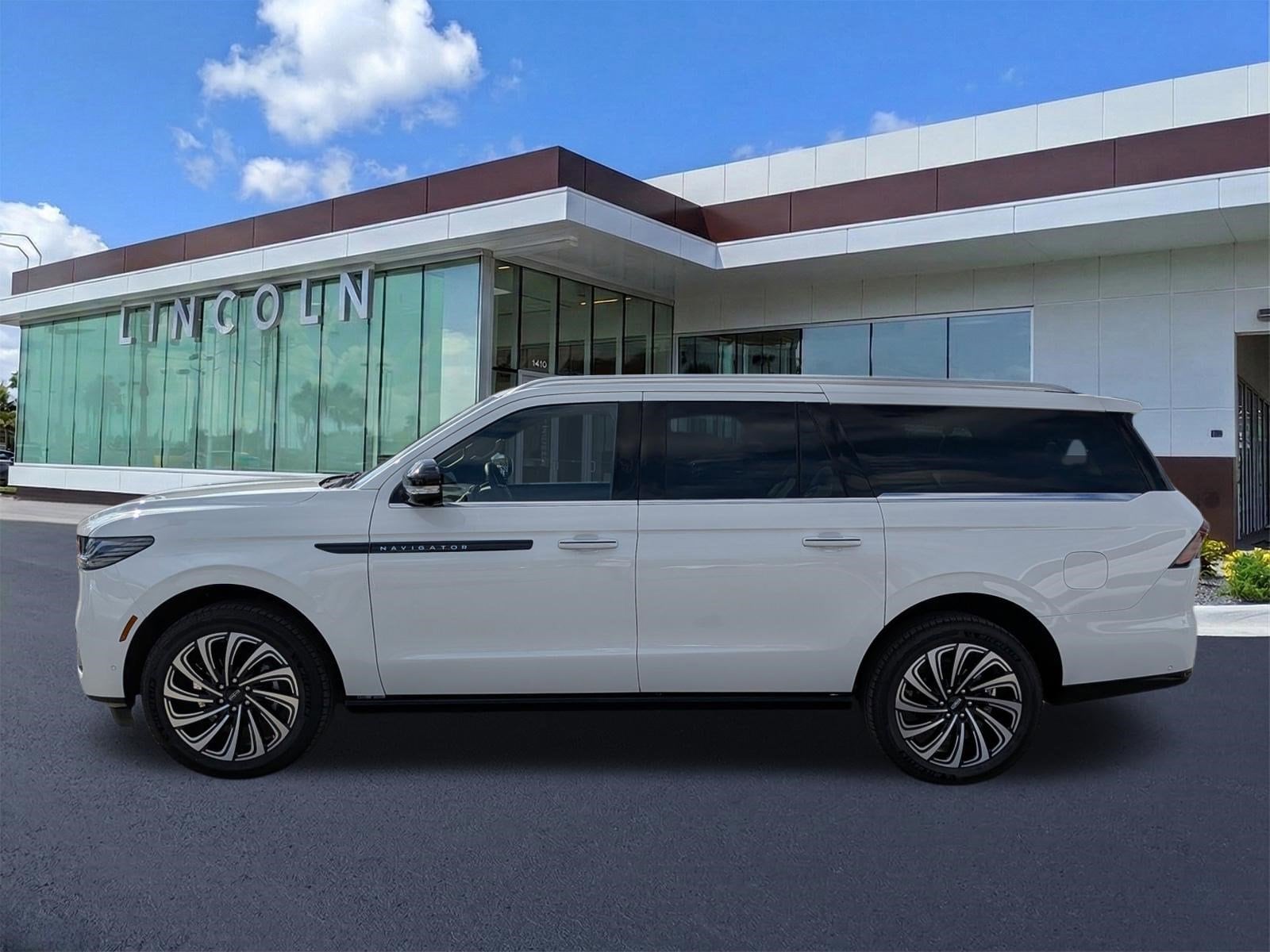 2025 Lincoln Navigator Black Label L - Photo 7