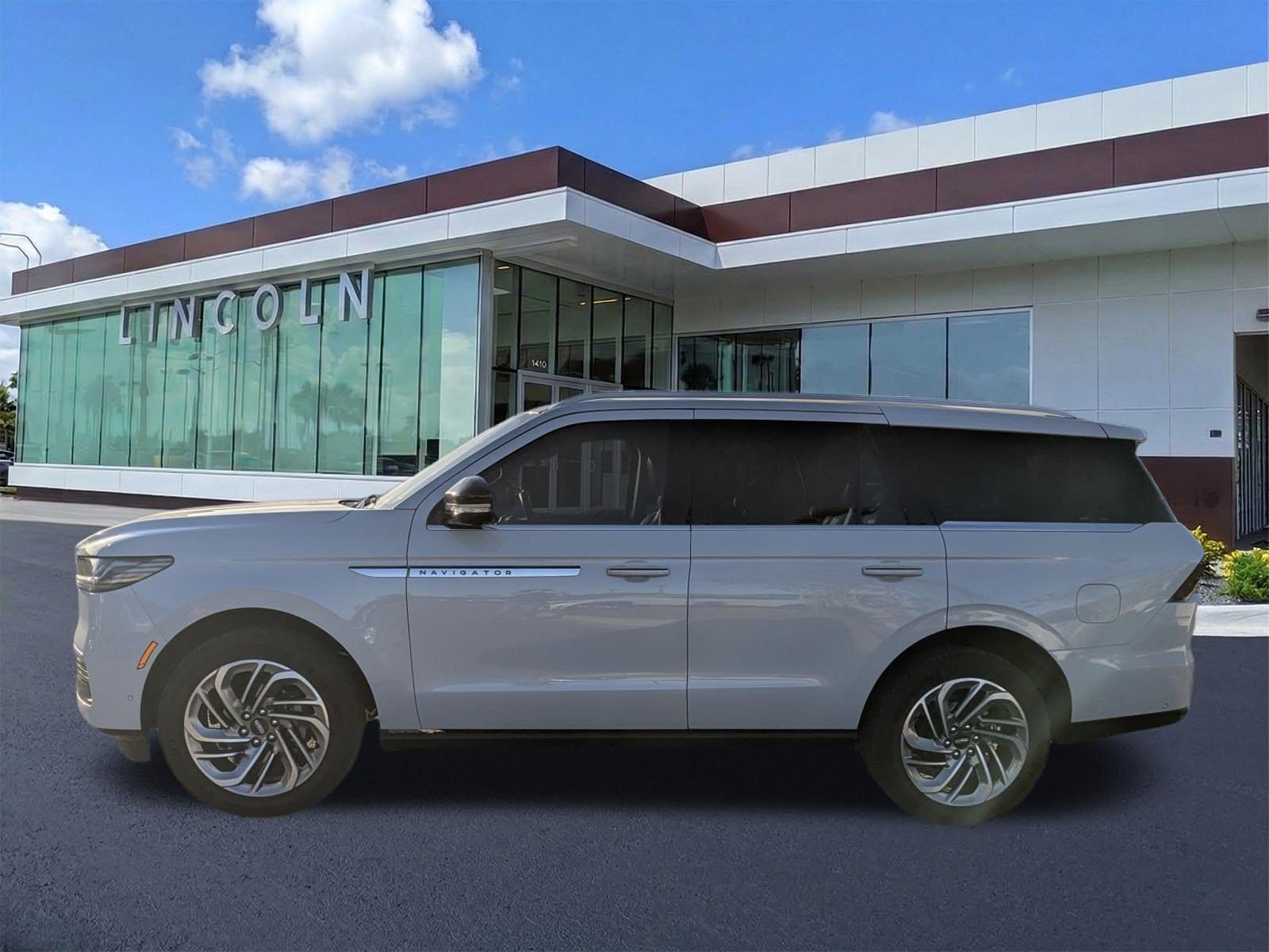 2025 Lincoln Navigator Reserve - Photo 7