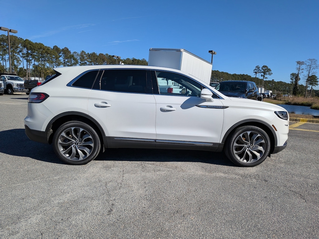 Used 2022 Lincoln Nautilus Reserve SUV