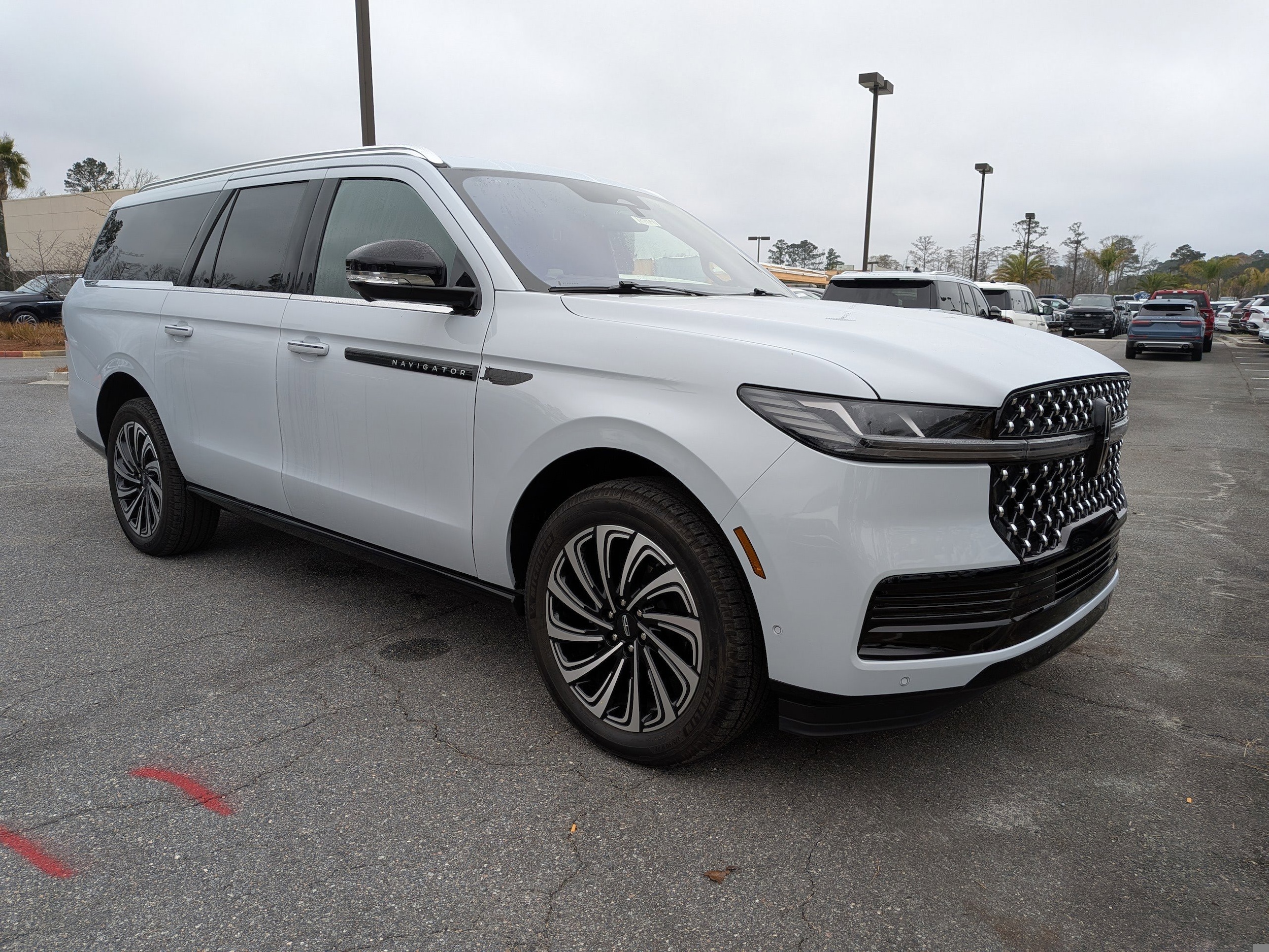 2025 Lincoln Navigator Black Label L's photo