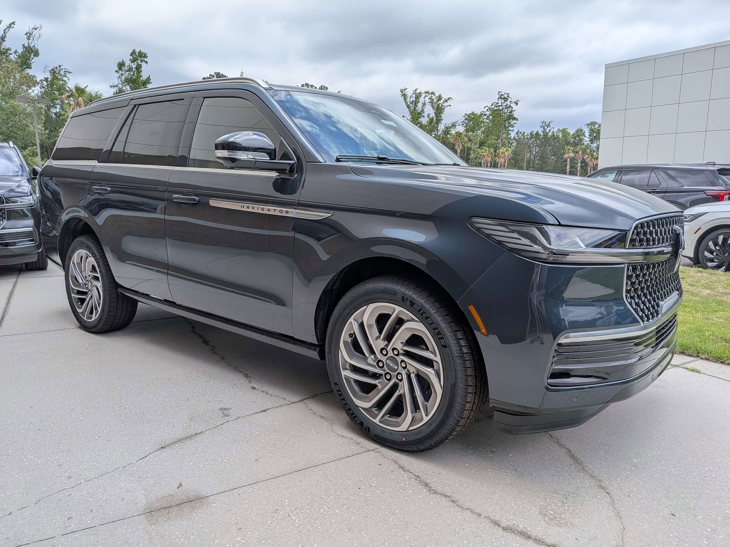 2026 Lincoln Navigator Reserve 4WD's photo