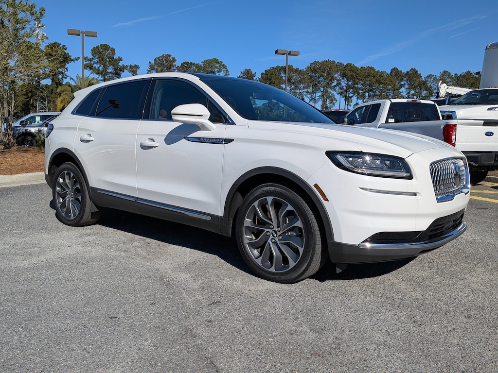Used 2022 Lincoln Nautilus Reserve SUV