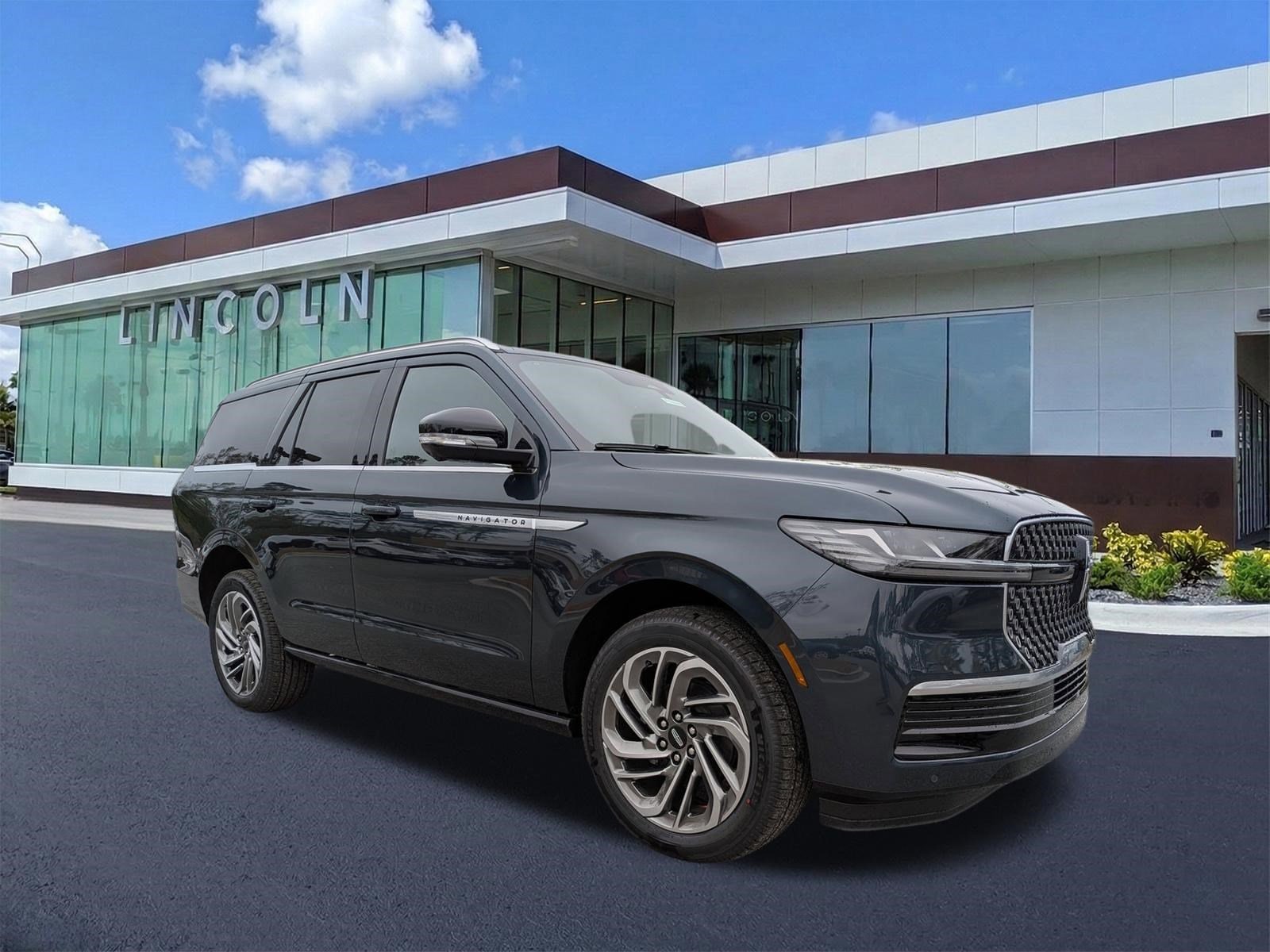 2026 Lincoln Navigator SUV 