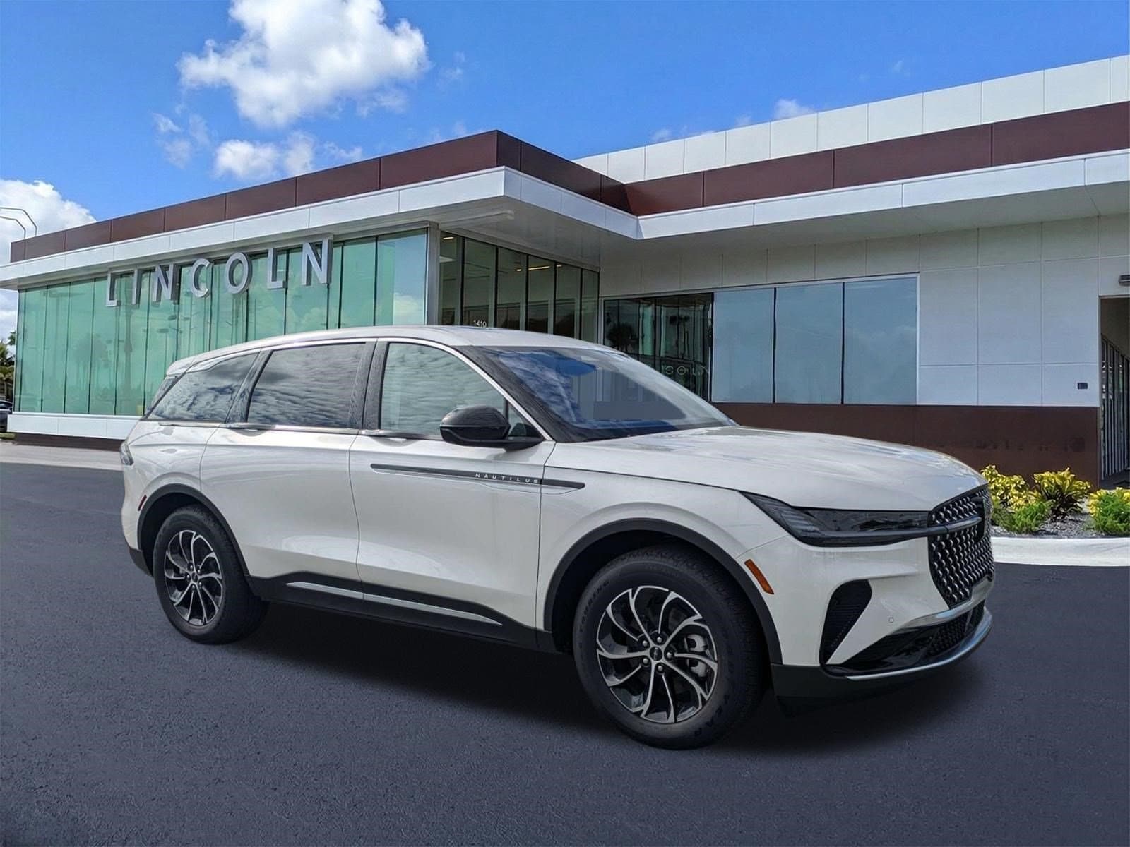 2026 Lincoln Nautilus