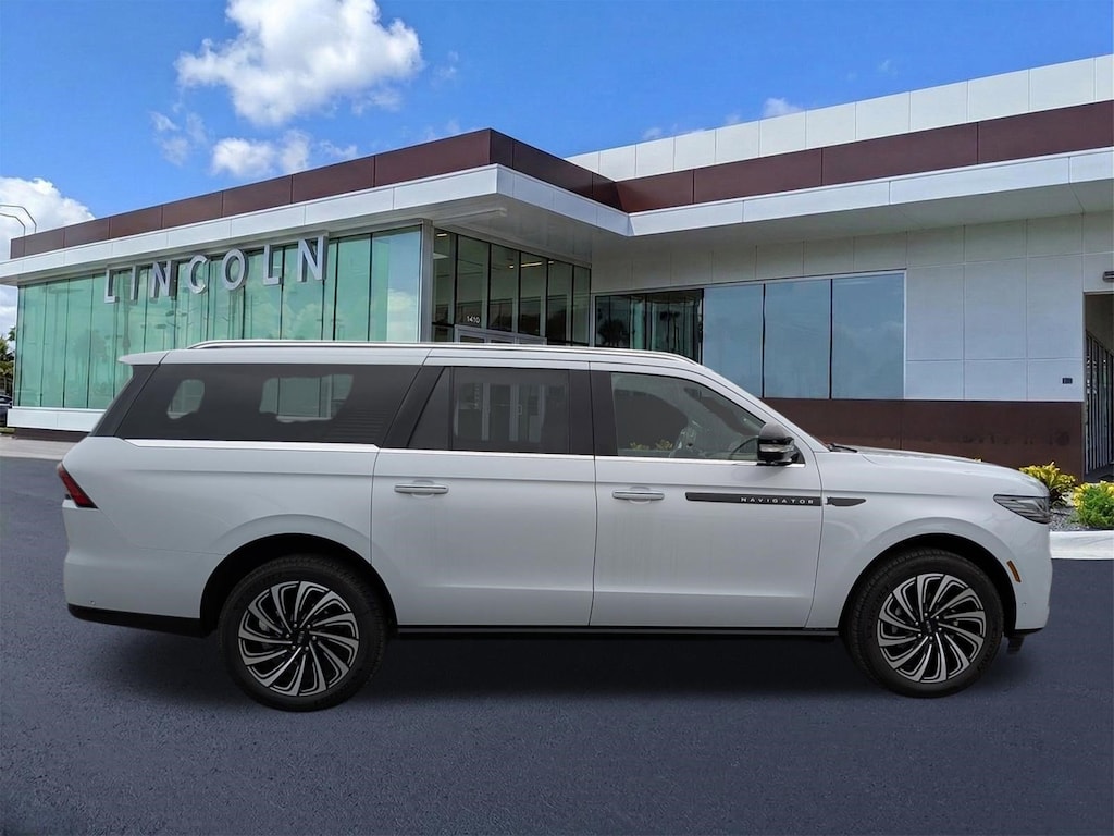 Certified 2025 Lincoln Navigator L Black Label SUV