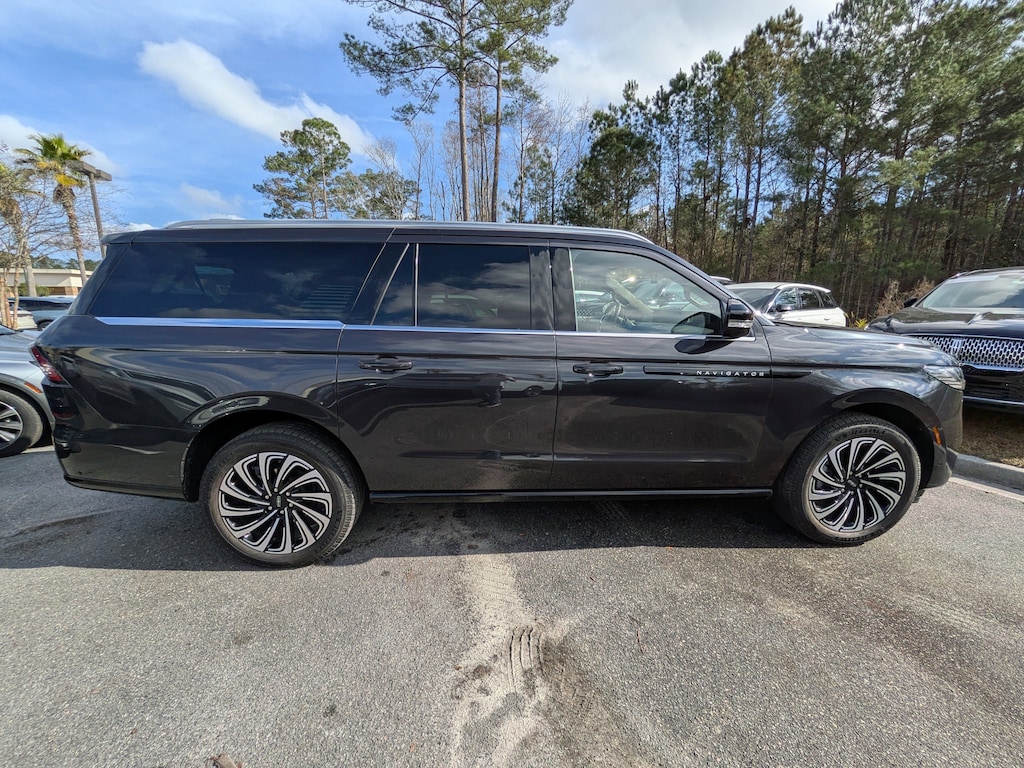 Certified 2025 Lincoln Navigator L Black Label SUV