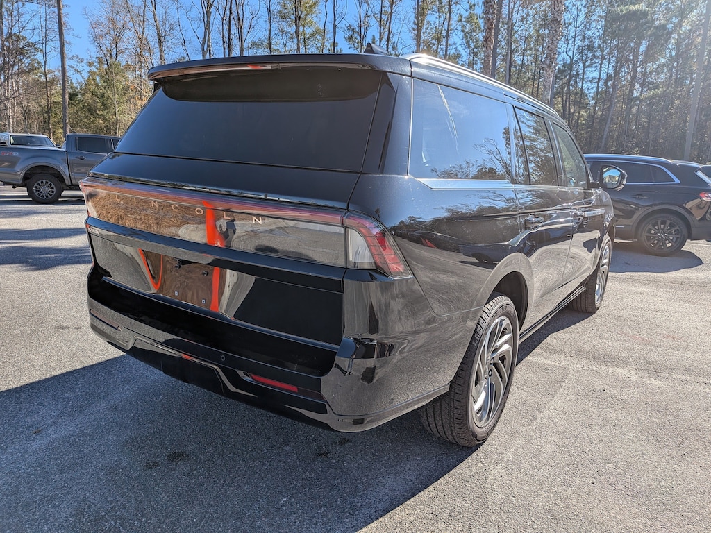 Certified 2025 Lincoln Navigator Reserve SUV