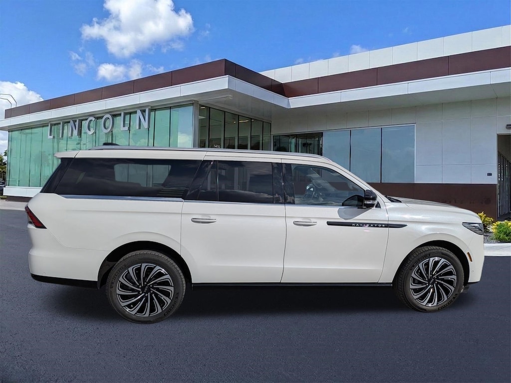 Certified 2025 Lincoln Navigator L Black Label SUV