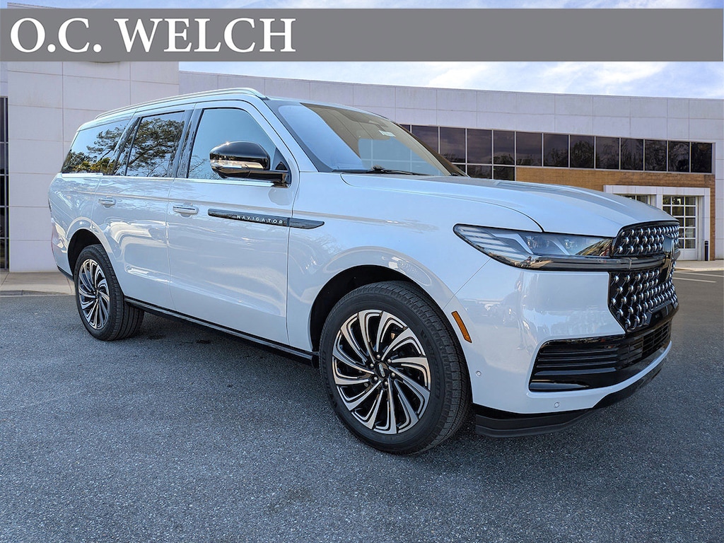 Certified 2025 Lincoln Navigator Black Label SUV