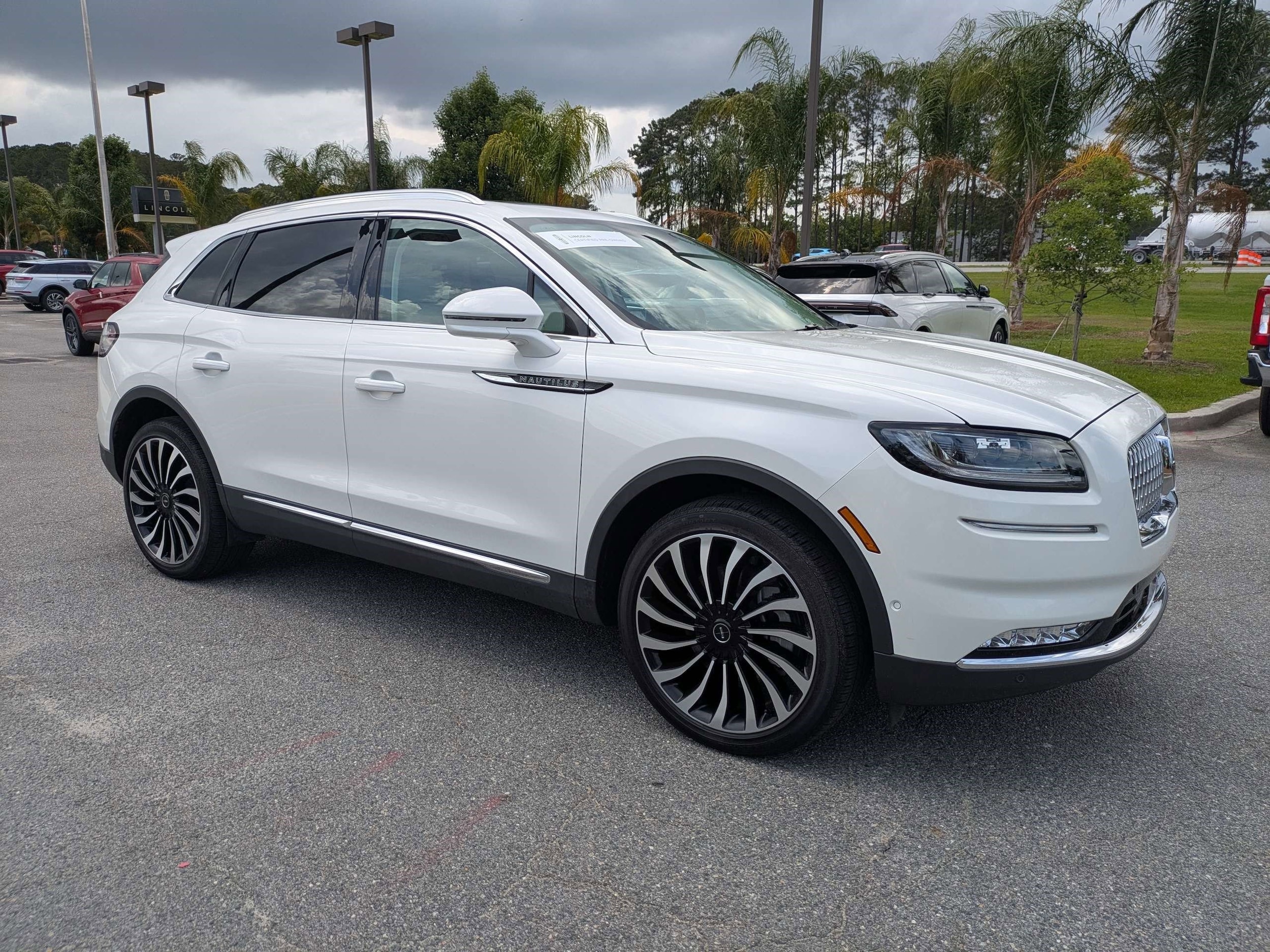 2023 Lincoln Nautilus Black Label AWD's photo