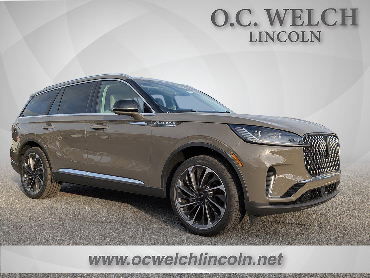 2025 Lincoln Aviator Reserve's photo