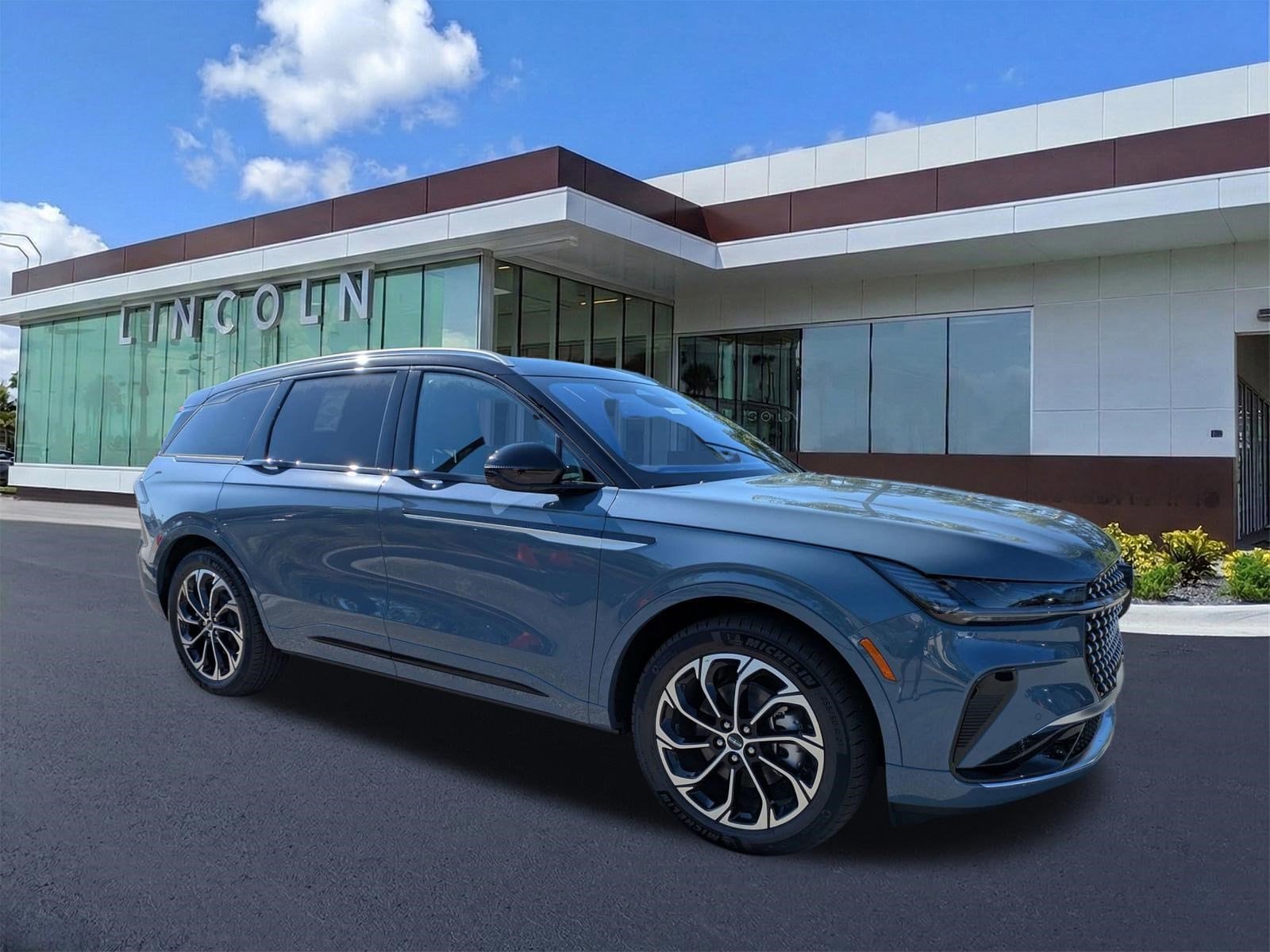 2026 Lincoln Nautilus Reserve AWD's photo