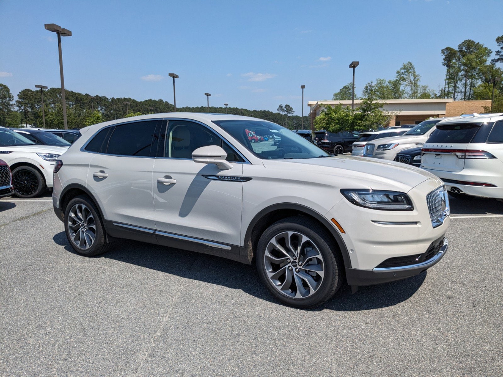Used 2023 Lincoln Nautilus Reserve with VIN 2LMPJ8K93PBL24736 for sale in Hardeeville, SC