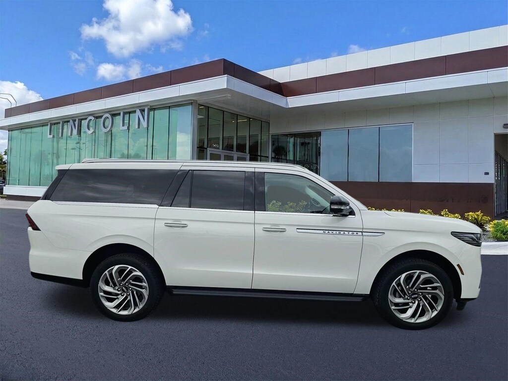 Certified 2026 Lincoln Navigator L Premiere SUV