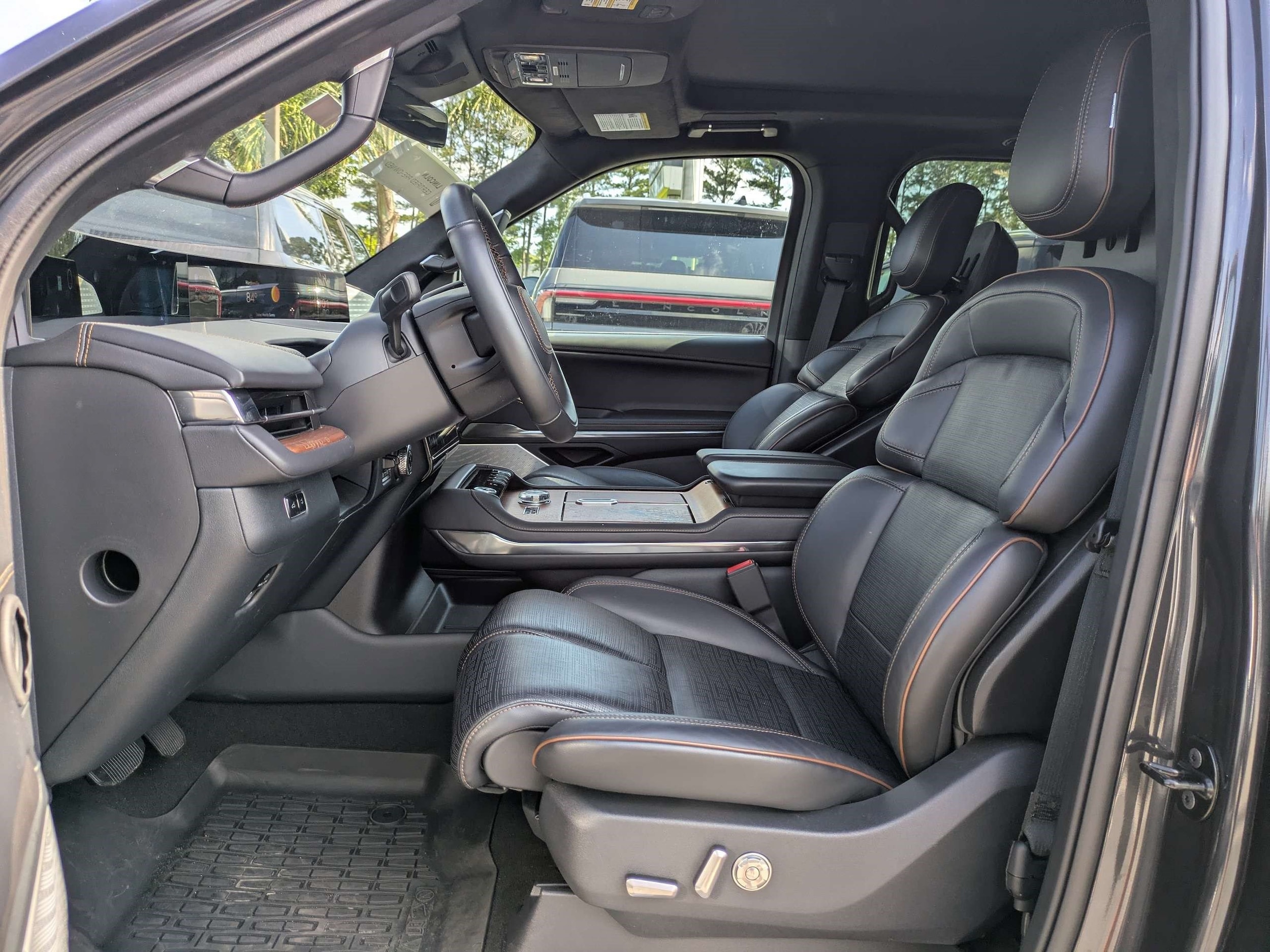 2025 Lincoln Navigator Black Label L - Photo 11