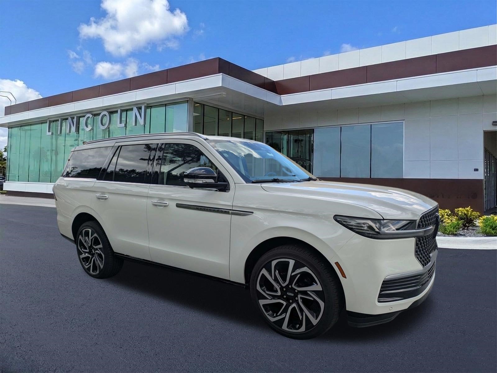 2026 Lincoln Navigator