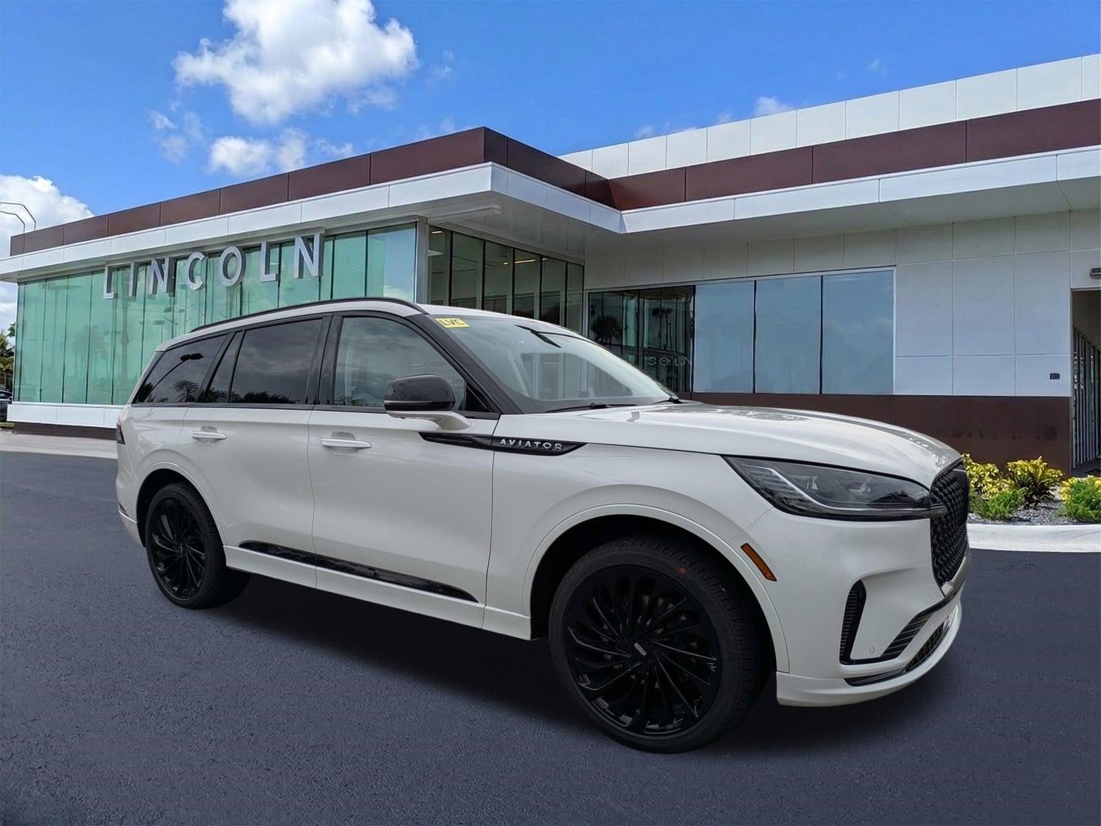 2026 Lincoln Aviator Reserve AWD's photo