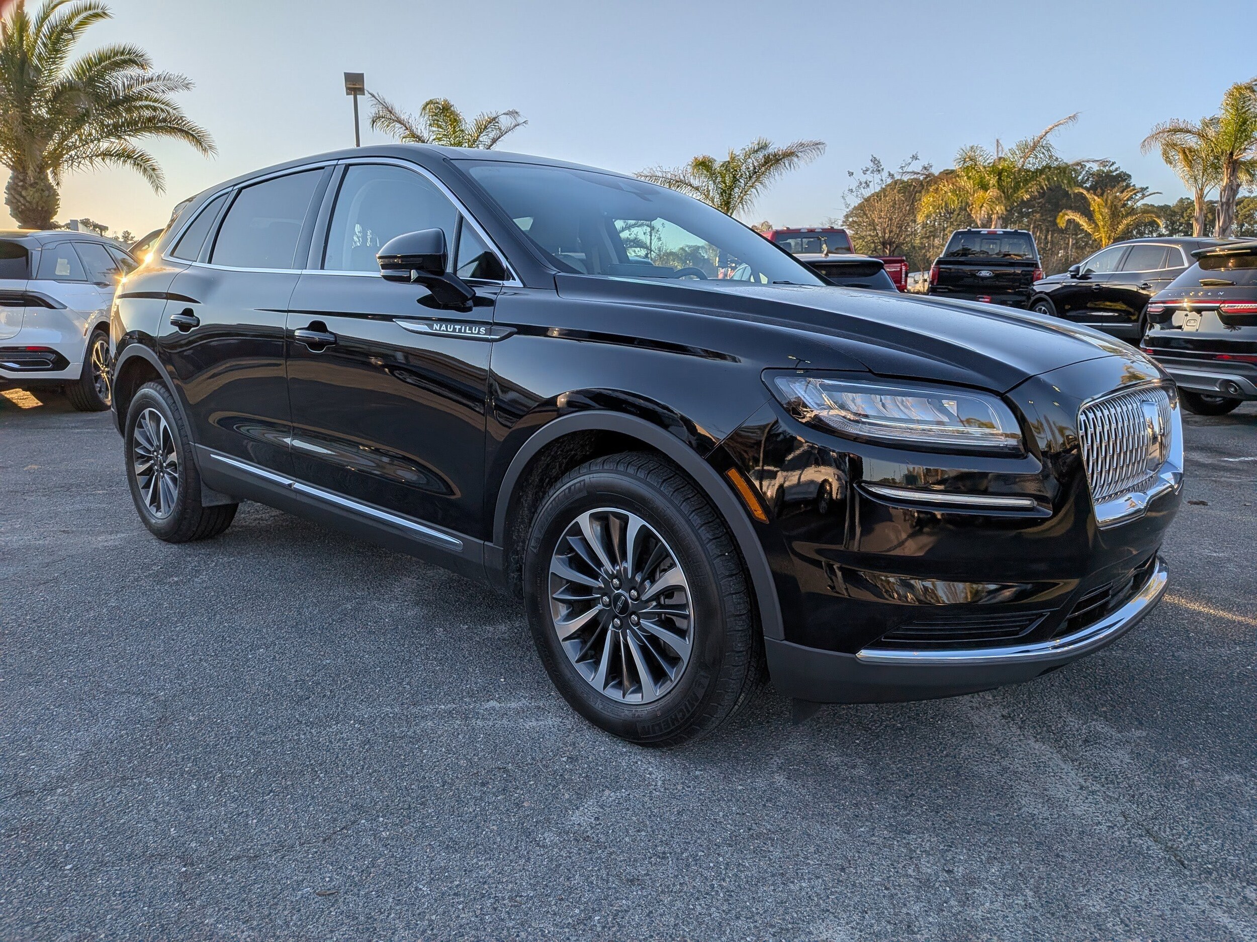 2023 Lincoln Nautilus Reserve's photo