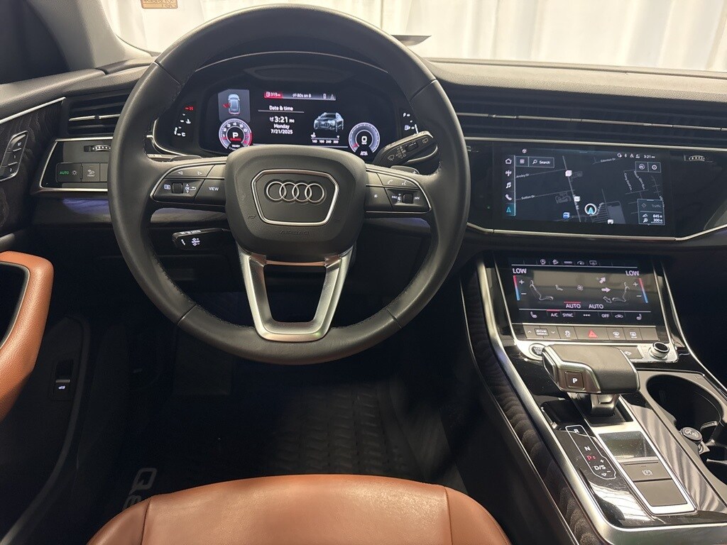 2022 Audi Q8 55 Premium photo 2