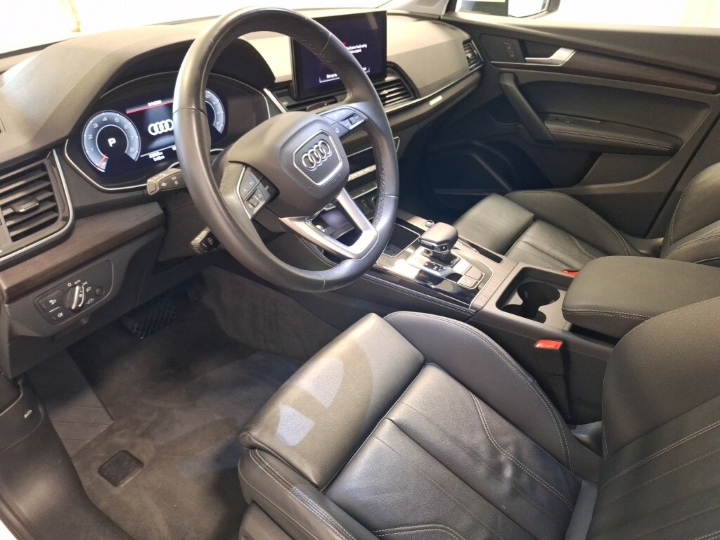 2024 Audi Q5 45 S line Premium photo 3