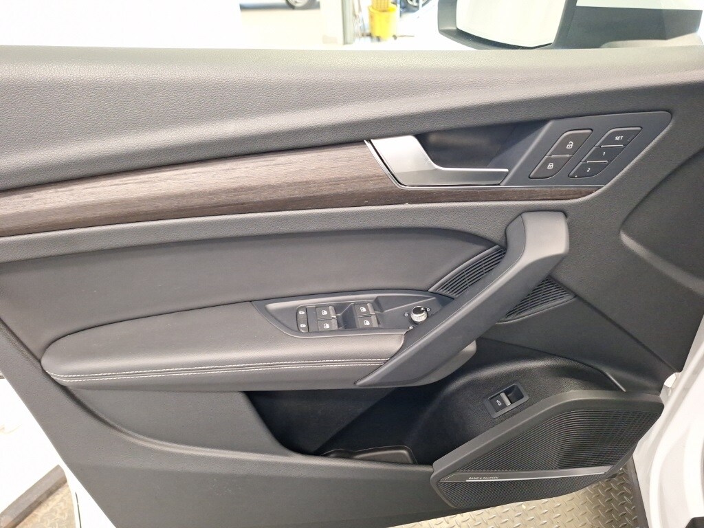 2024 Audi Q5 45 S line Premium photo 4