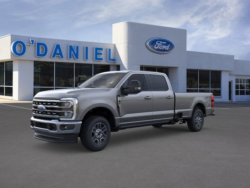 2026 Ford F-250 Lariat photo 2