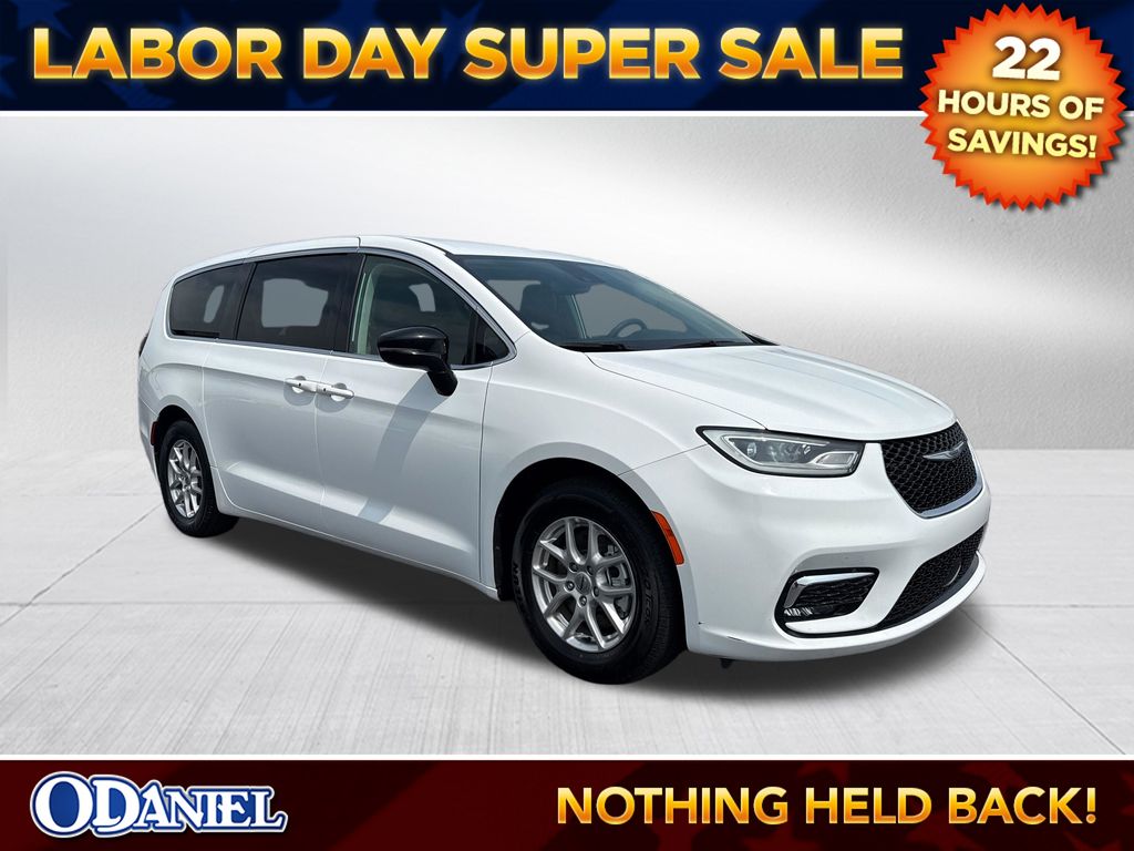 2024 Chrysler Pacifica