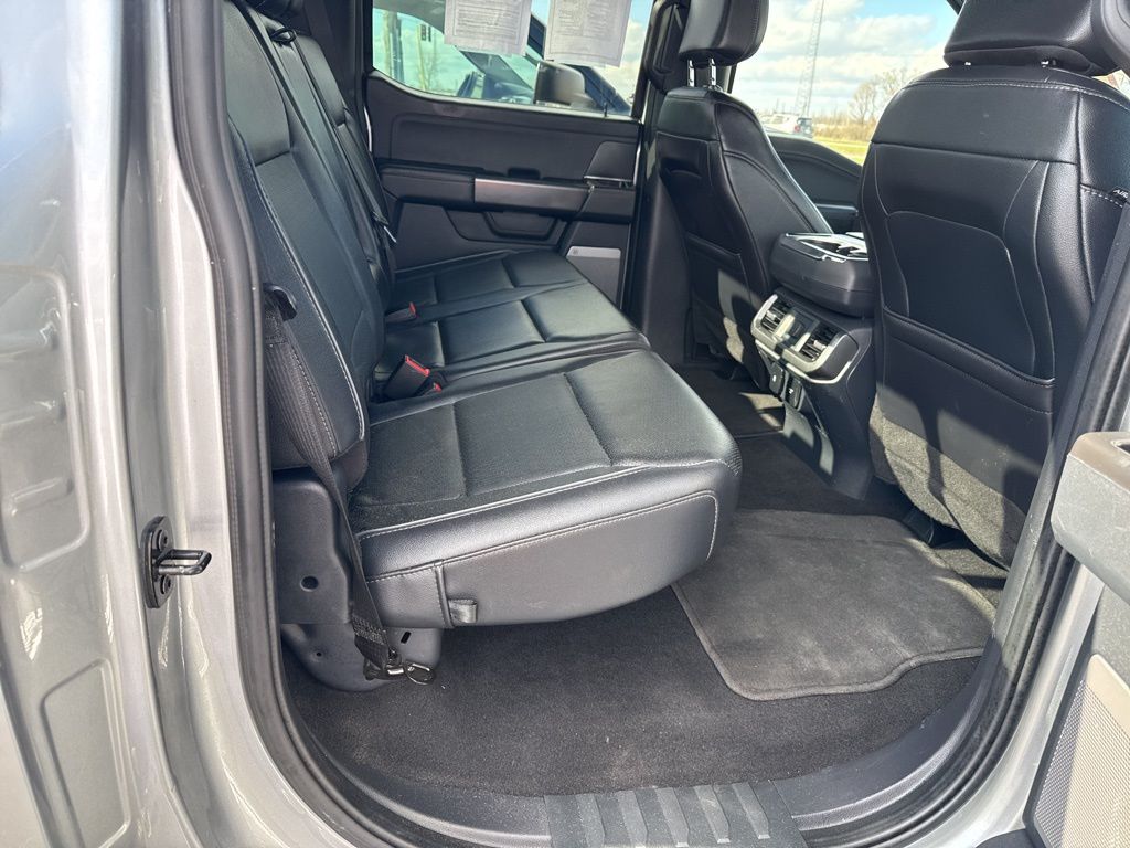 2024 Ford F-150 Lariat - Photo 24