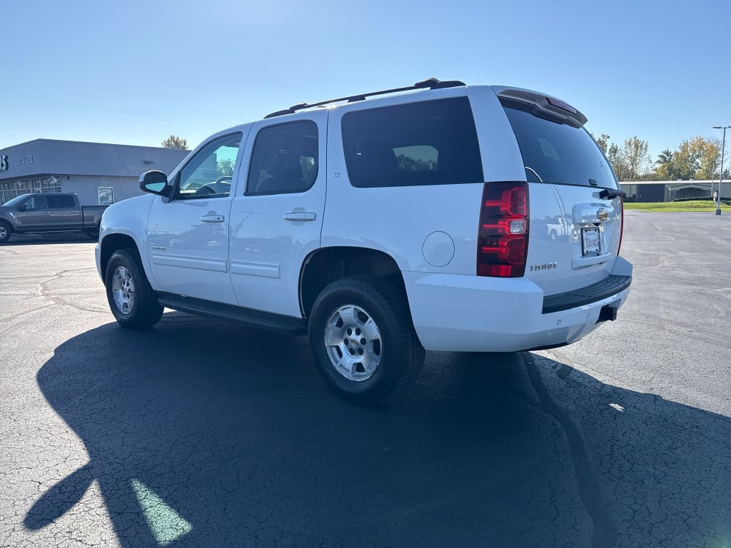 Used 2014 Chevrolet Tahoe LT with VIN 1GNSKBE04ER191195 for sale in New Haven, IN