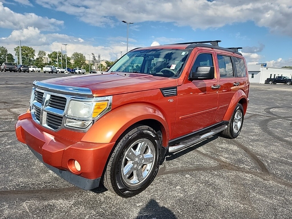 2008 Dodge Nitro SXT photo 4