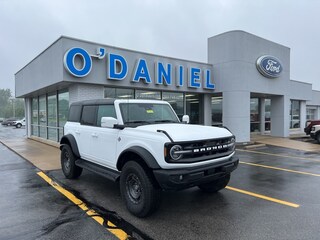 2025 Ford Bronco Outer Banks SUV
