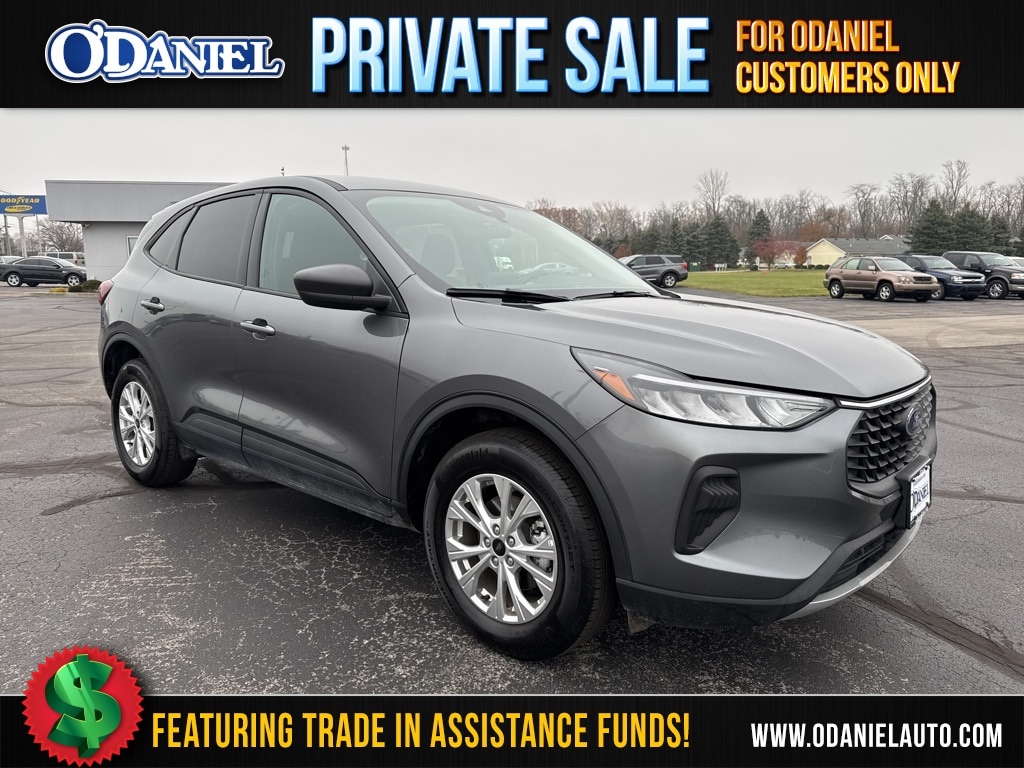 2025 Ford Escape Active's photo